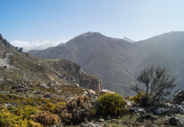 Walk with Granada Rutas - Senderismo en Granada
