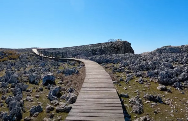 Walk with Granada Rutas - Senderismo en Granada