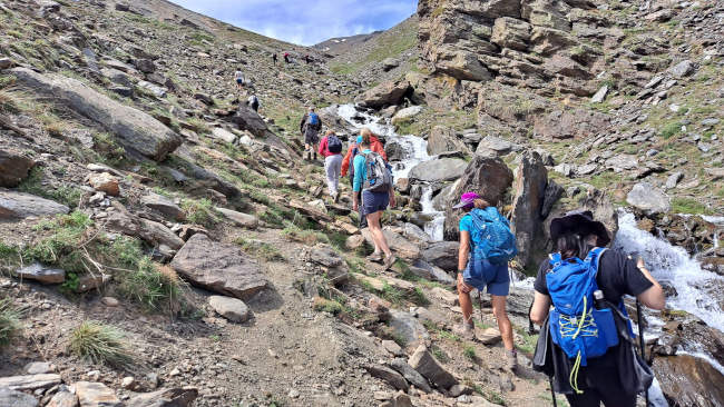 Walk with Granada Rutas - Senderismo en Granada