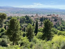 Walk with Granada Rutas - Senderismo en Granada